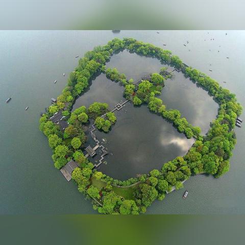 大禹治水的传奇故事：探索古代英雄如何战胜自然灾害，造福百姓的智慧与勇气