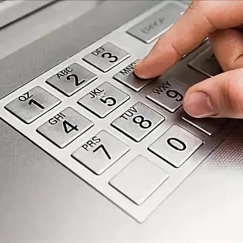 如何设置电脑锁屏快捷键密码？详细教程，轻松保护个人隐私信息。