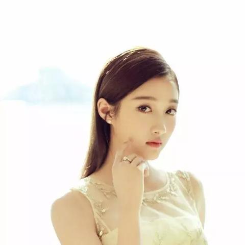 星缘恋爱吧偶像人物介绍：探秘崭新偶像组合成员的独特魅力和故事