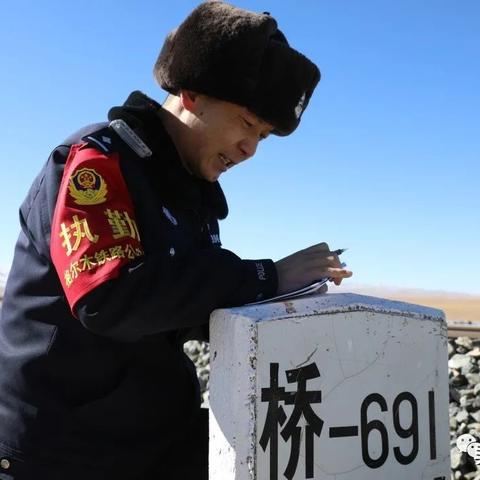 (热血沙尘手游)热血沙尘服务端：引领全民热血沙尘战斗的核心平台