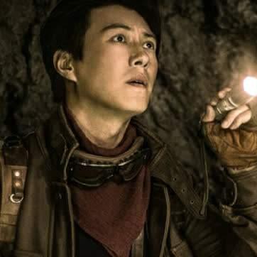 虚构世界是什么意思?了解虚拟现实、奇幻世界和虚拟文化的概念与特点。