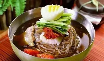 (老爸的面条)传承父爱的味道:爸爸的面馆食谱与那些温暖的故事 (老爸的面条)传承父爱的味道:爸爸的面馆食谱与那些温暖的故事