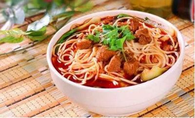 (老爸的面条)传承父爱的味道:爸爸的面馆食谱与那些温暖的故事